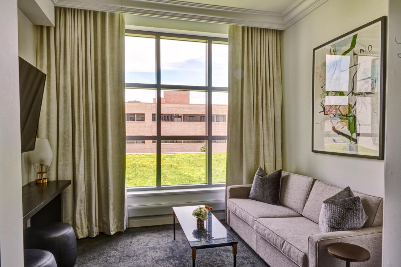 Daxton Hotel Birmingham, Curio Collection By Hilton Exteriör bild