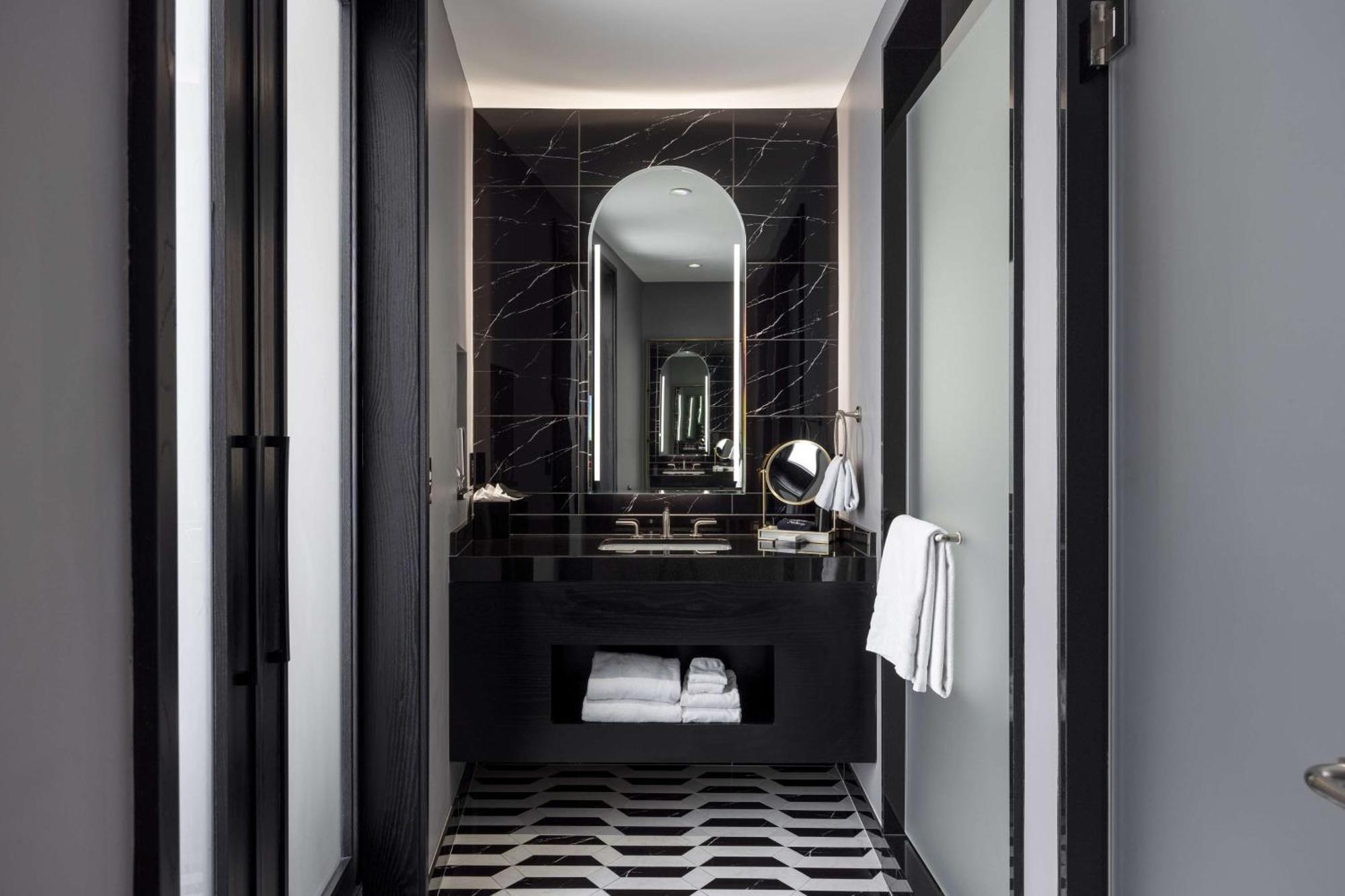 Daxton Hotel Birmingham, Curio Collection By Hilton Exteriör bild